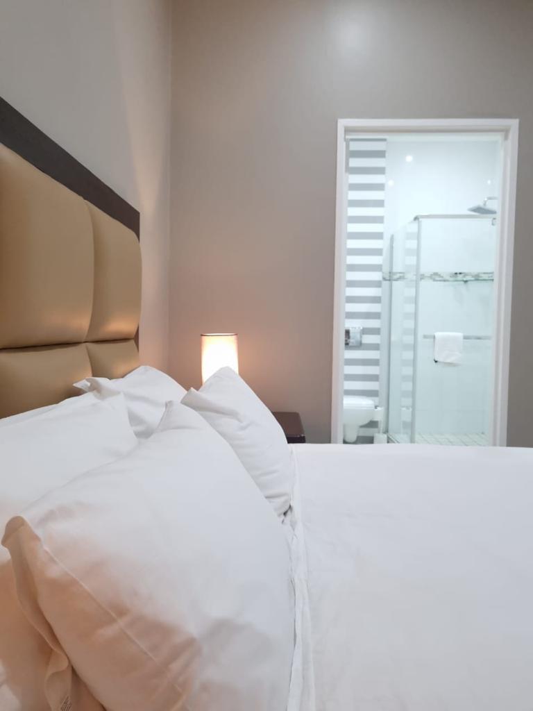 1 Bedroom Property for Sale in Century City Western Cape